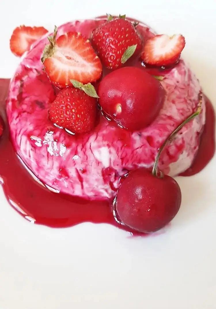 Ricetta Mousse allo yogurt fragole e ciliegie!🍓🍒❤ di dianacorradetti