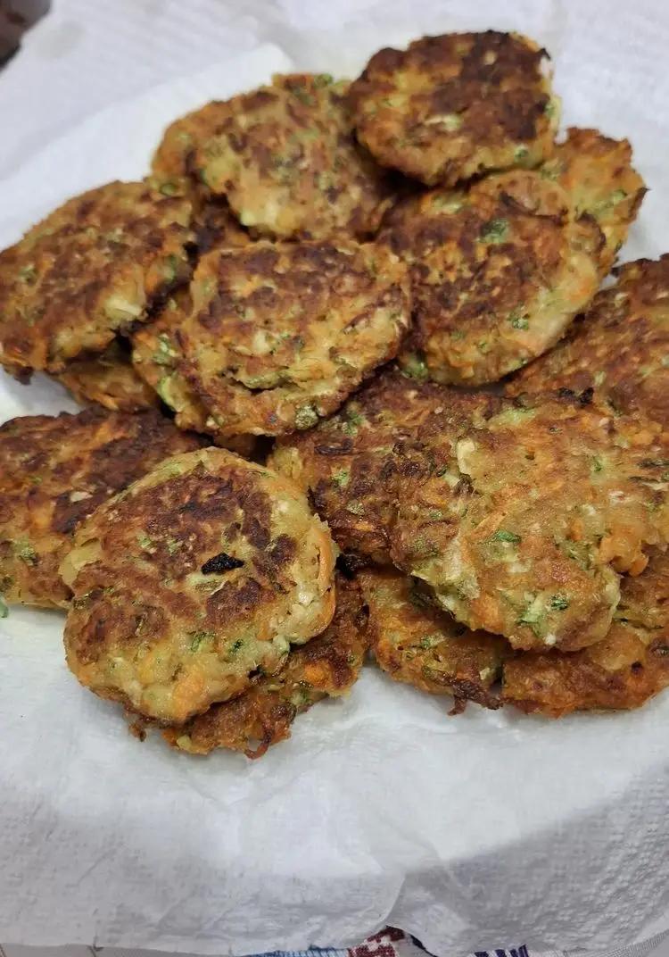 Ricetta Frittelle di zucchine e carote di Corny