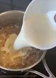 Immagine del passaggio 3759 della ricetta Crostata con Flan di crema al latte condensato