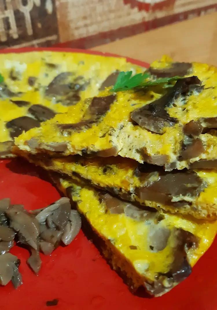 Ricetta Frittata con funghi champignon e provola di ledelizieditizy