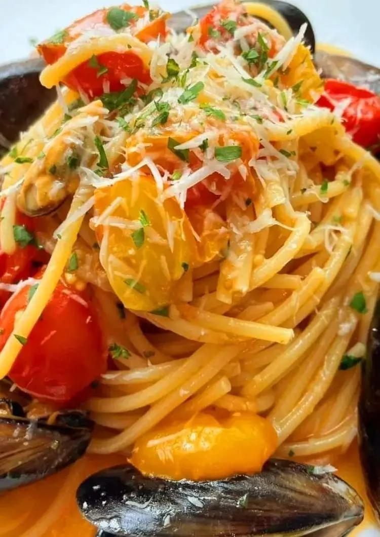 Ricetta Spaghetti colorati di ledelizieditizy