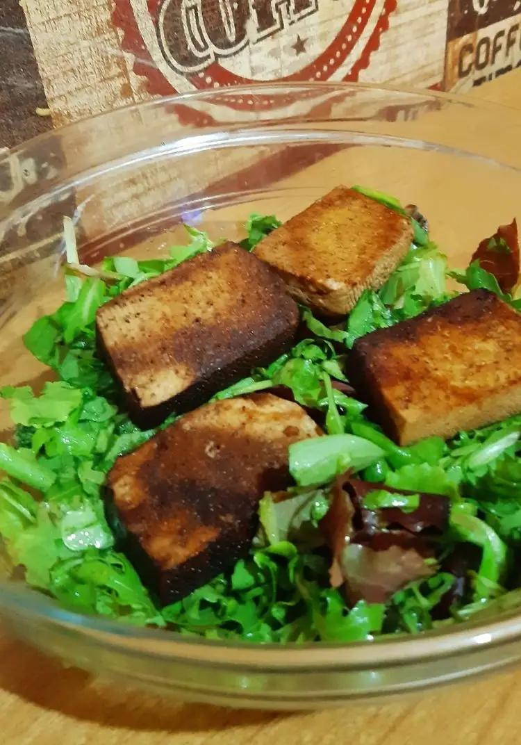 Ricetta Tofu marinato e grigliato su insalata di ledelizieditizy