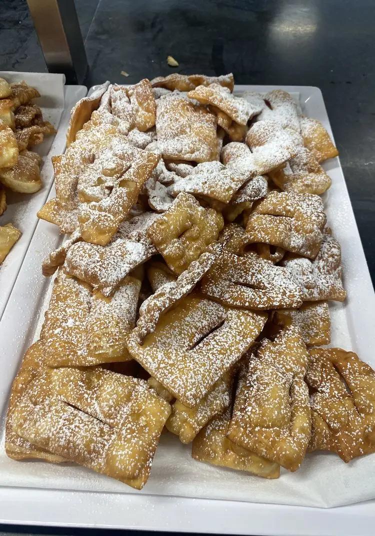 Ricetta Chiacchiere, Galani, frappe, cenci, crostoli di davidinopastry