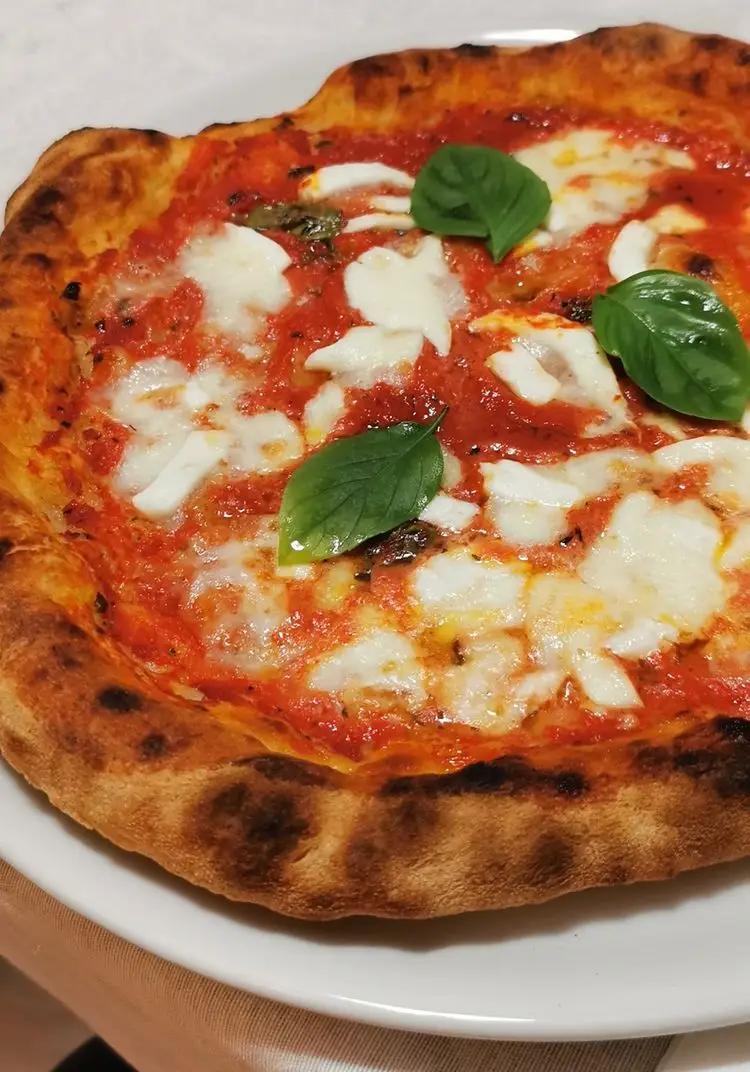 Ricetta Pizza napoletana come in pizzeria di alifeinthekitchen