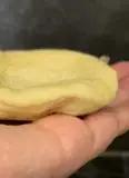 Immagine del passaggio 4 della ricetta Focaccine con pancetta, patate e mozzarella