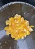 Immagine del passaggio 1 della ricetta Fusilli lunghi al pomodoro giallo e prosciutto crudo croccante
