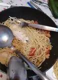 Immagine del passaggio 4 della ricetta Spaghetti gamberetti coda di aragosta