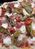Immagine del passaggio 4 della ricetta Pizza tonno olive friggitelli