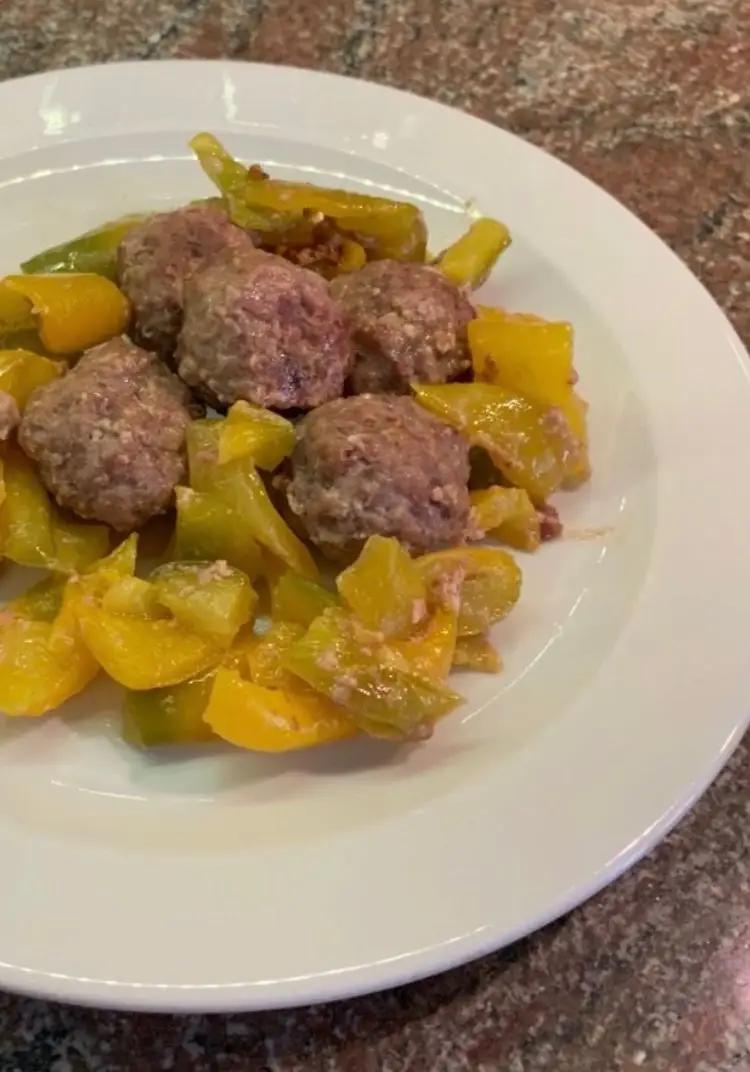 Ricetta Polpette di salsiccia con peperoni al forno! di ognipiattounemozione