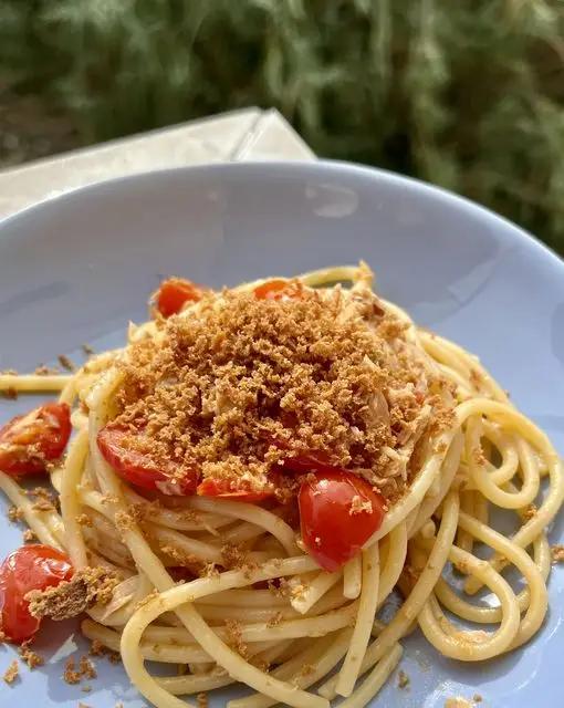 Ricetta Spaghettone al pomodoro, tonno e bottarga di spada di ninnalemon