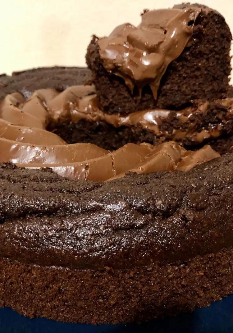 Ricetta Stracioccolatosa 🍫 senza glutine al cocco 🥥 e avena con yogurt, ripieno di Nutella 🧉e gocce di cioccolato 🍫 di valentina63