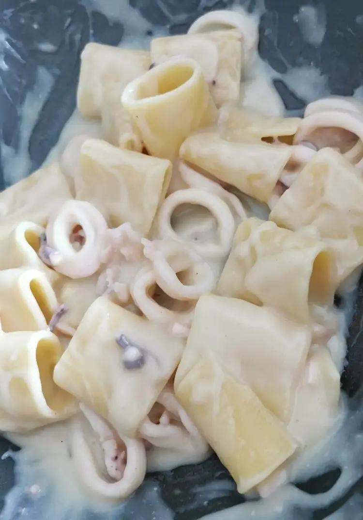 Ricetta Paccheri con crema di patate e calamari di rachele03