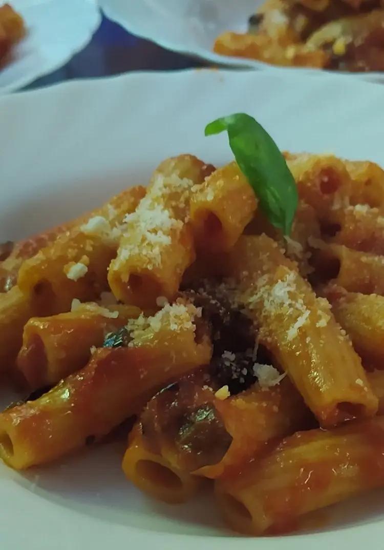 Ricetta Pasta con salsa e melanzane di francescacass