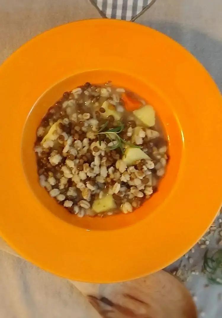 Ricetta Zuppa di orzo e lenticchie di capperosalato