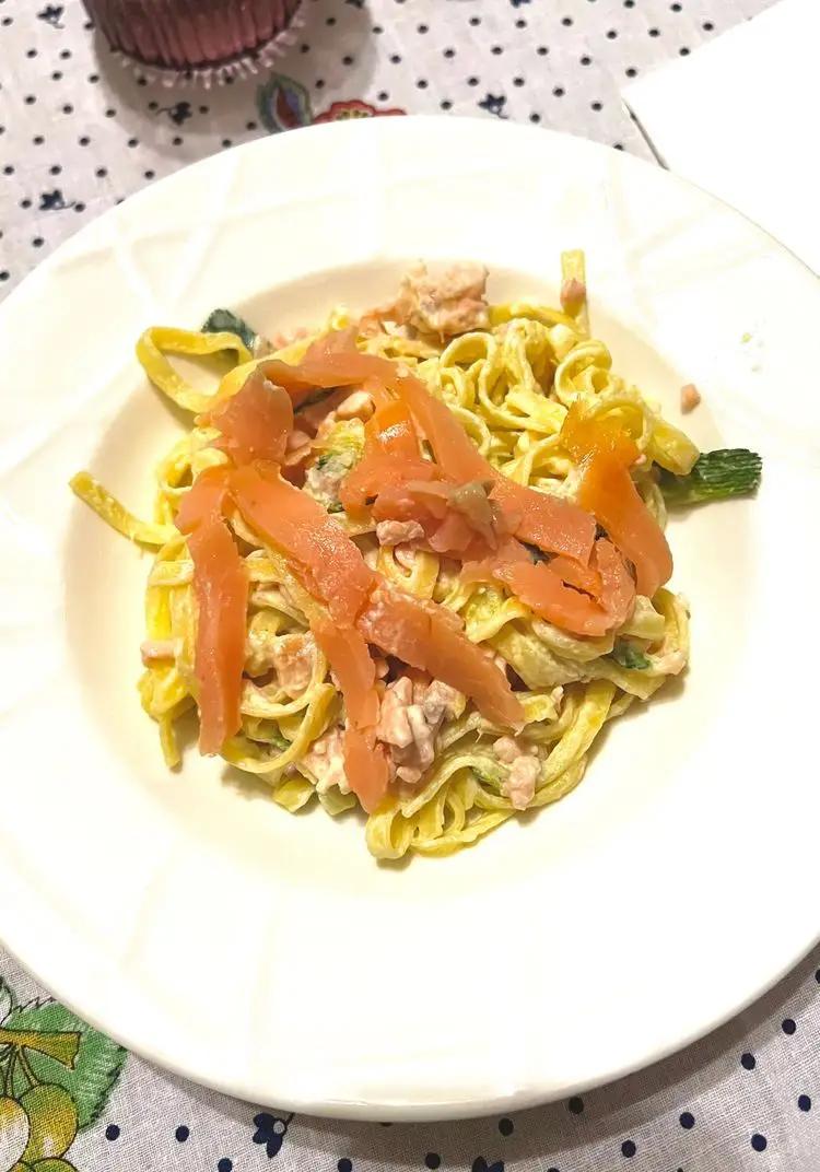 Ricetta Tagliolini al salmone di freeats