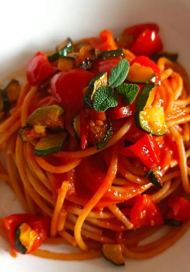 Ricetta Spaghetti integrali pomodorini e zucchine di martai11
