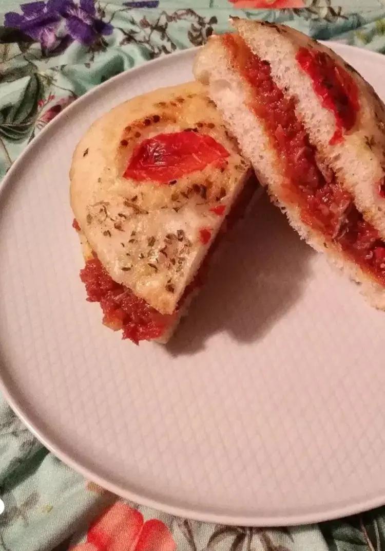 Ricetta FOCACCIA AL POMODORO E ACCIUGA di ilassmoments