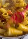 Immagine del passaggio 5 della ricetta Pasta alla carlofortina