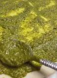 Immagine del passaggio 1 della ricetta Alberello di pasta sfoglia con pesto, provola e pomodorini