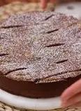 Immagine del passaggio 8 della ricetta Crostata al cacao e crema di pistacchio