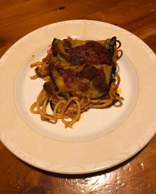 Ricetta Spaghetti  alle melanzane di maria_guarino
