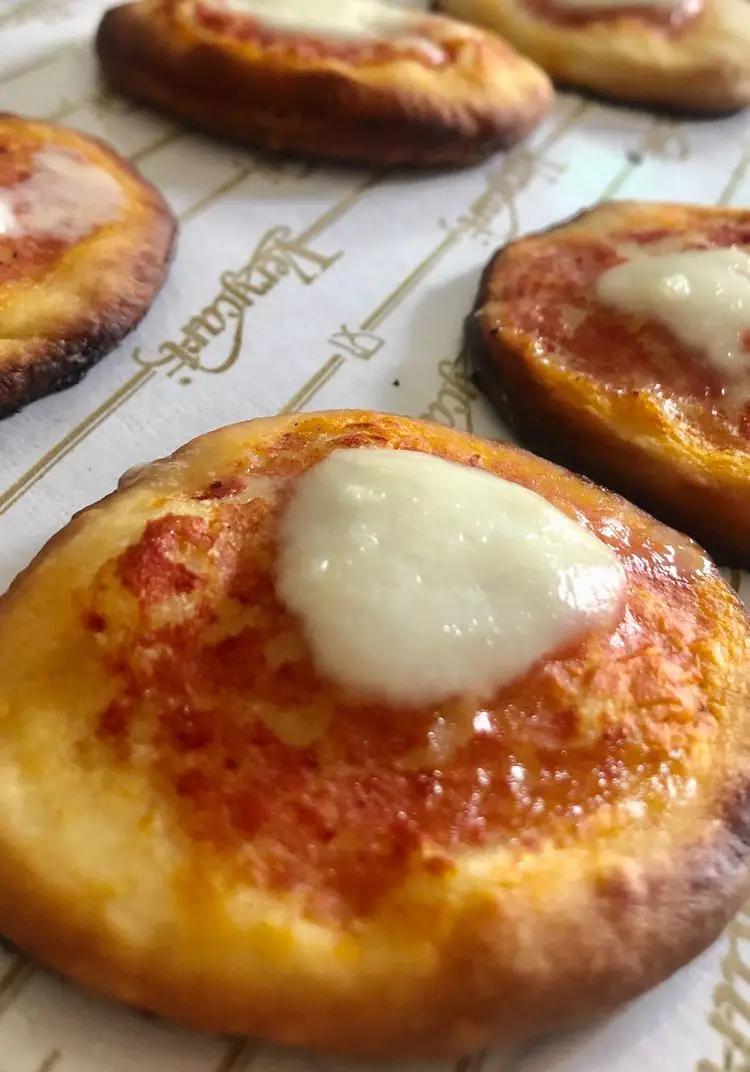 Ricetta Pizzette al pomodoro e mozzarella di lafrappyfacose