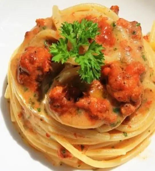 Ricetta Spaghetti polpa di riccio e bottarga di triglia di Lamaisondumaitre