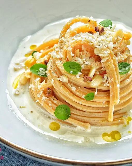 Ricetta Spaghetti integrali su fonduta di anacardi di stefanoriccifoodblog
