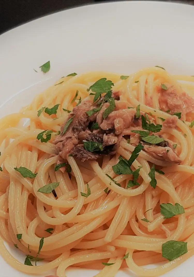 Ricetta Spaghetti con colatura di alici e tonno (Campania mia:-) di VitoChefItalia
