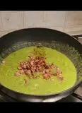Immagine del passaggio 4 della ricetta Conchiglie con crema di broccoli baresi