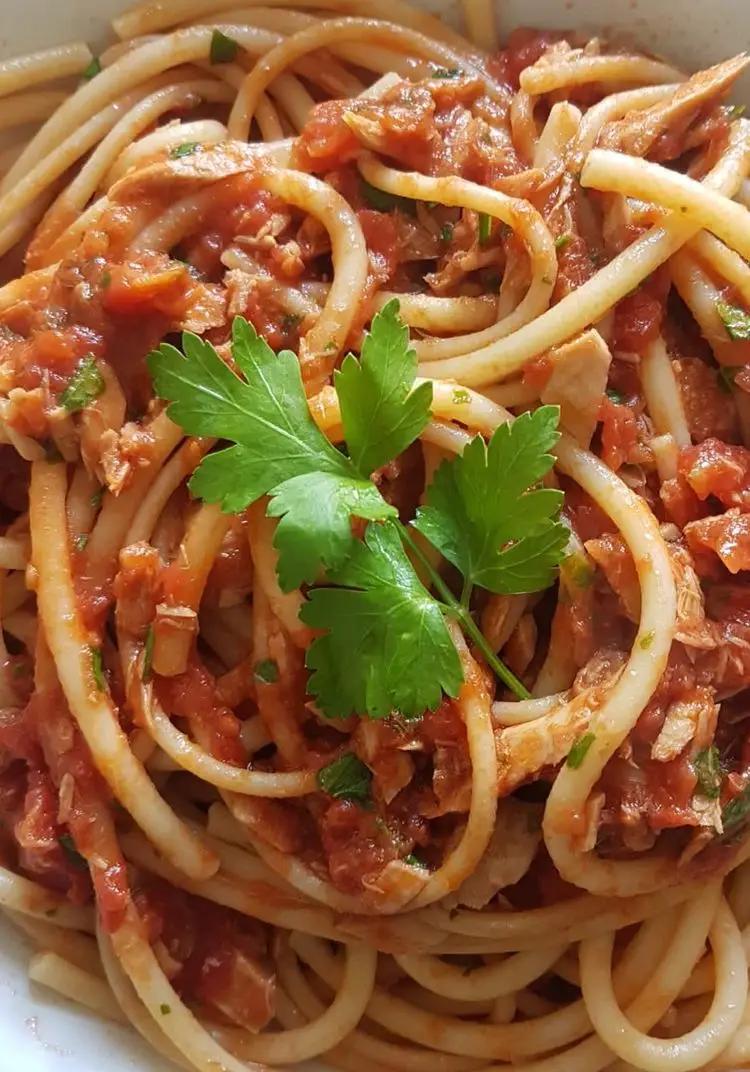 Ricetta Spaghetti tonno e pomodoro di destefanispina