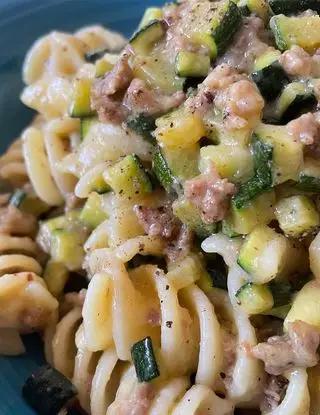 Ricetta Fusilli zucchine e salsiccia di lomagnafoodblog
