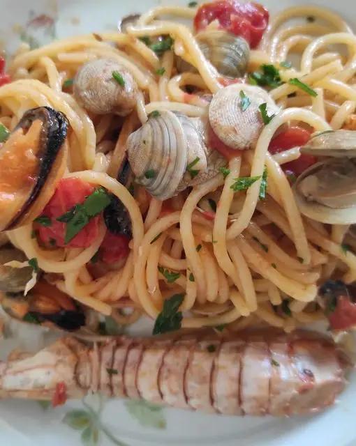 Ricetta Spaghetti al profumo di mare di irene2