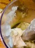 Immagine del passaggio 8 della ricetta Mezze maniche crema di carciofi con le sue chips, guanciale e sfoglia di grana
