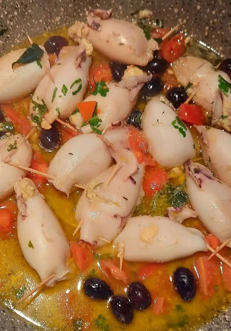 Ricetta Calamari ripieni al profumo di aromi freschi di agnese17