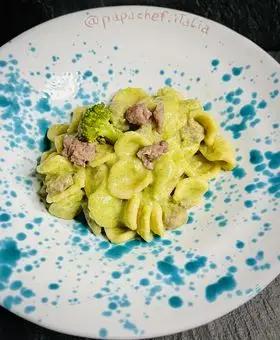 Immagine del passaggio 6 della ricetta 🌾Orechiette con crema di broccoli e salsiccia 🥦😋