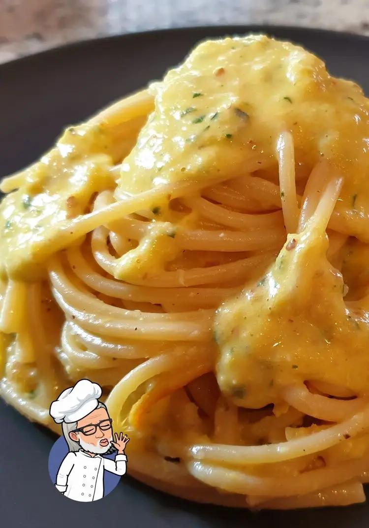Ricetta Spaghetti al pesto di agrumi e mandorle di robertobabbilonia