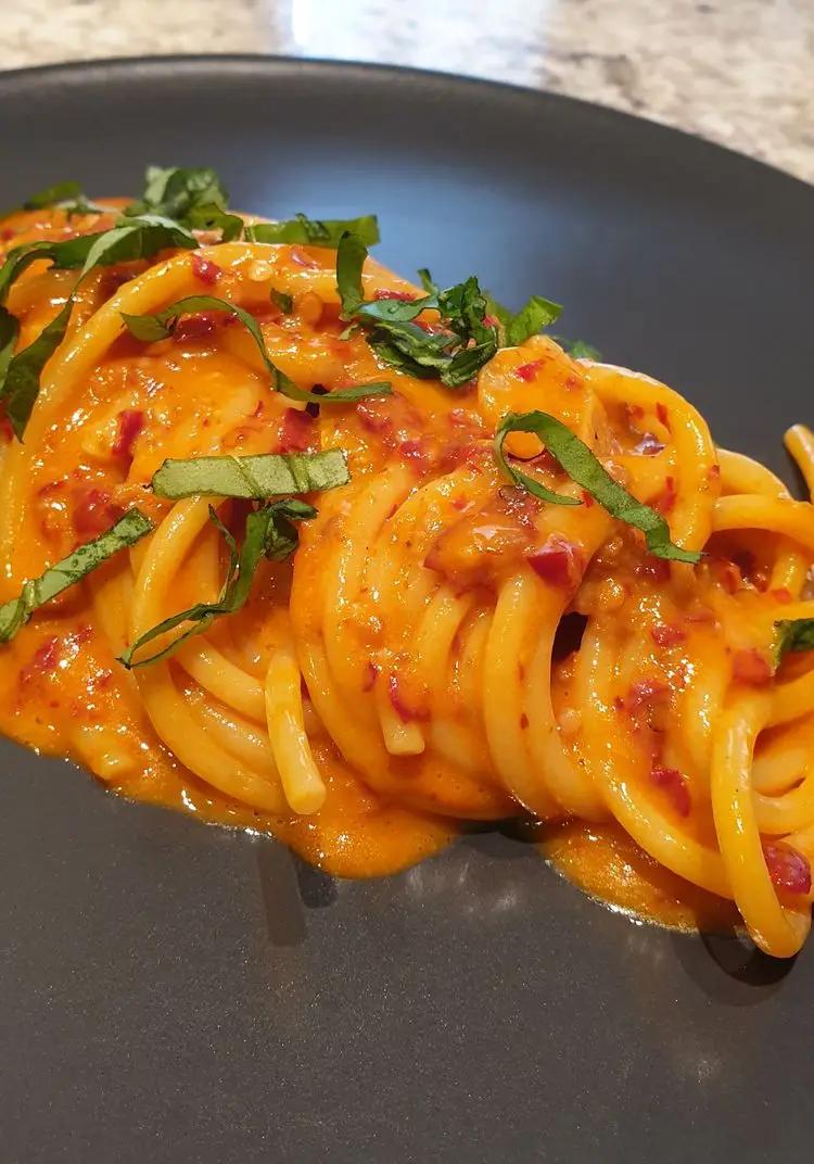 Ricetta Spaghettoni XXL Garofalo con zabaione salato al parmigiano, 'nduja e basilico di Robertobabbilonia