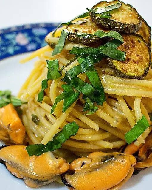 Ricetta Spaghettone alla Nerano con le Cozze di partenochef