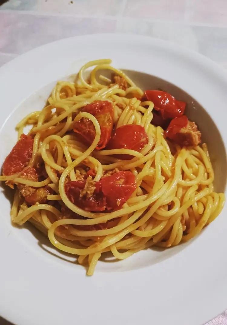 Ricetta Spaghetti tonno e pomodorini  di gi_openkitchen