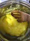 Immagine del passaggio 2 della ricetta Polpo in crema di patate e zafferano