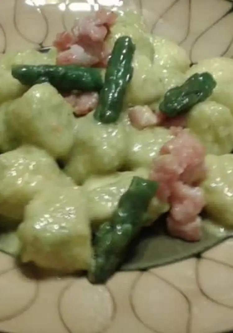 Ricetta Gnocchi al pesto di asparagi di @nonnachef56