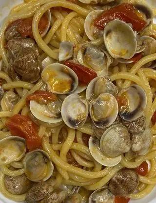 Ricetta Spaghetti Vongole e Pomodorini Freschi di gaiasalcone