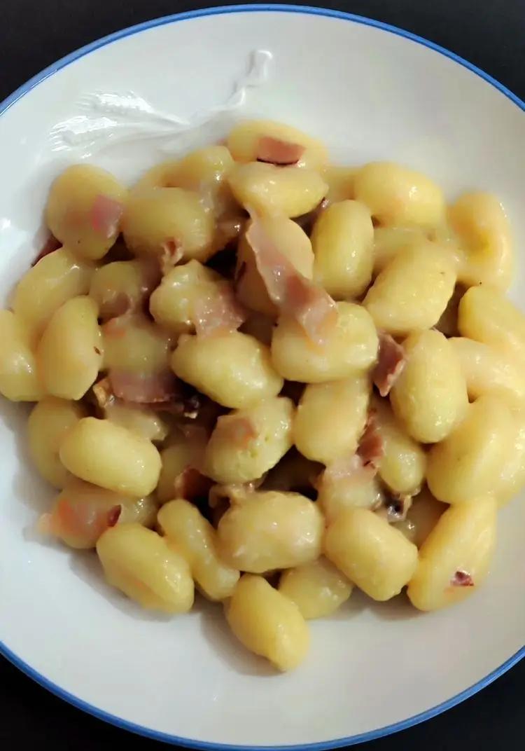 Ricetta Gnocchi con speck, gorgonzola e noci. di ilninotto