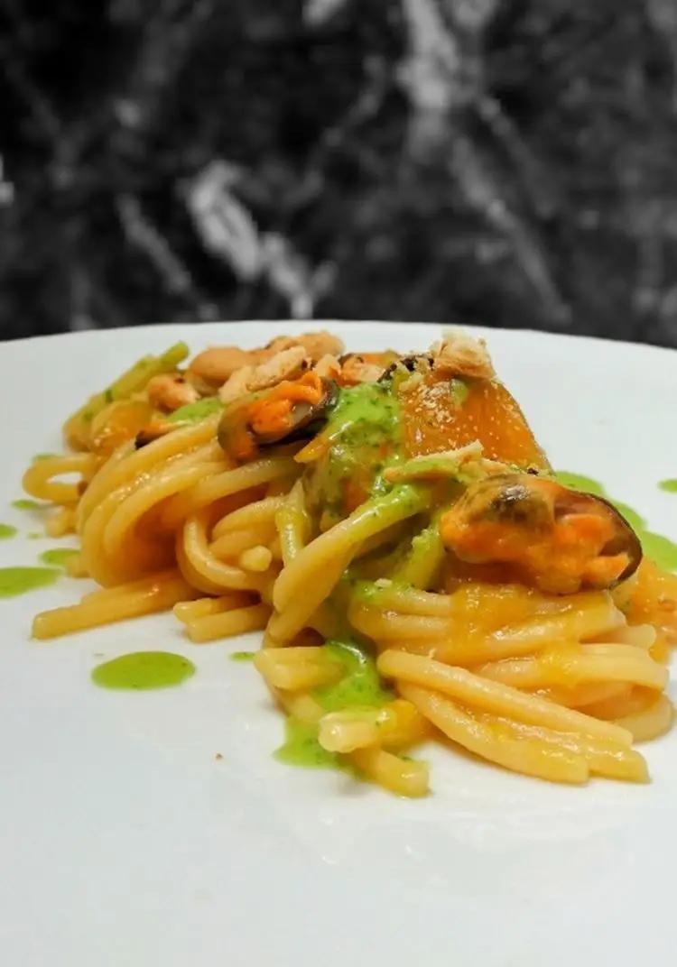 Ricetta Spaghettone al datterino giallo cozze e basilico di chef_vincenzo_campanale
