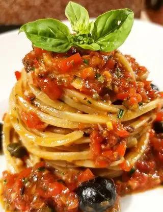 Ricetta "Spaghetti con pesto alla Siciliana" di ninoilpastaro