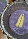Immagine del passaggio 3 della ricetta Flan al cavolo cappuccio viola con crema di pecorino