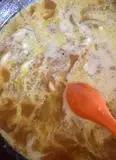 Immagine del passaggio 14 della ricetta “Creamy Mushroom Chicken” ossia “Pollo Cremoso ai Funghi” versione stregattami 👩🏻‍🍳