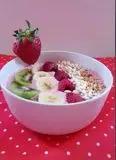 Immagine del passaggio 4 della ricetta Smoothie bowl di frutta