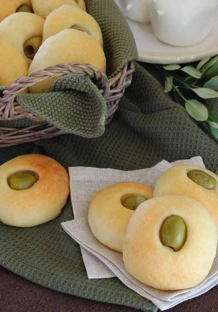 Ricetta Bottoncini alla Mozzarella con Olive verdi di profumodilimoniblog